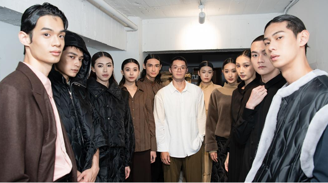     李承翰從時尚插畫圈轉行當起服裝設計師！CHERNG DESIGN宣告插旗微風南山