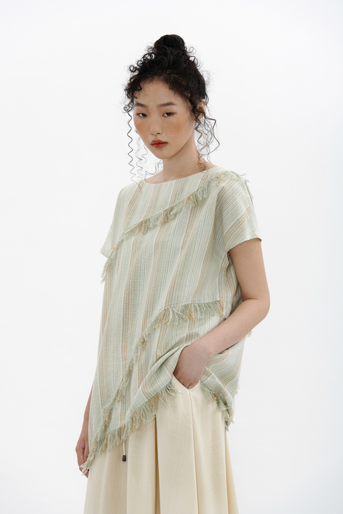 山線曙光鬚背心 (條紋)